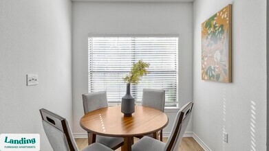 9510 Westpark Dr in Benbrook, TX - Foto de edificio - Building Photo