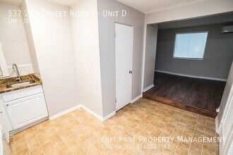 537 2nd St N in St. Petersburg, FL - Building Photo - Building Photo