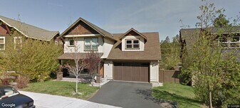61478 Linton Loop in Bend, OR - Building Photo