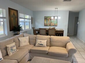 3123 SW Natura Ave in Deerfield Beach, FL - Building Photo - Building Photo