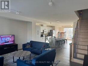 23 Prince William Blvd in Bowmanville, ON - Building Photo - Building Photo