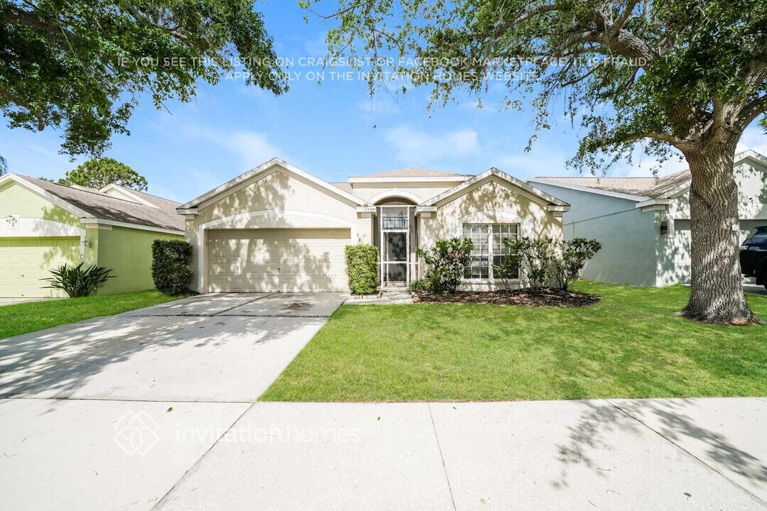 12520 Dawn Vista Dr in Riverview, FL - Building Photo