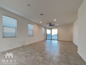 9220 N 174th Ln in Waddell, AZ - Building Photo - Building Photo