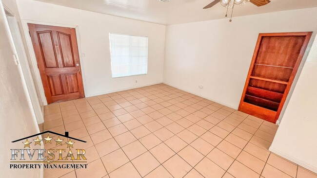 3307 Culver St in Bakersfield, CA - Building Photo - Building Photo