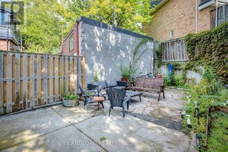 22 Rusholme Park Crescent in Toronto, ON - Building Photo - Building Photo