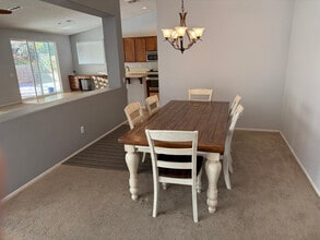 5522 Las Brisas Terrace in Palmdale, CA - Building Photo - Building Photo