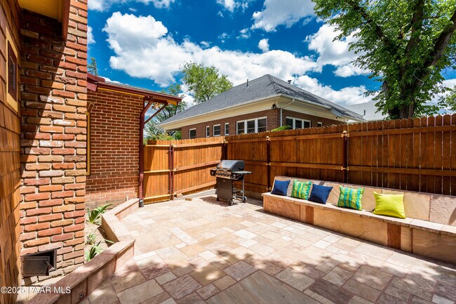 136 Grove Ave in Prescott, AZ - Building Photo - Building Photo