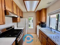 11195 Camino Ruiz in San Diego, CA - Building Photo - Building Photo