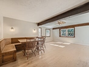 6 Heathrow Manor Ct in Perry Hall, MD - Building Photo - Building Photo