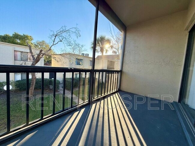 property at 3242 S Semoran Blvd