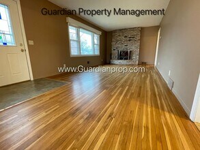 9107 13th Ave S in Bloomington, MN - Building Photo - Building Photo