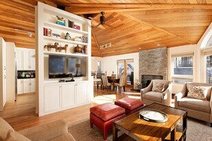 1006 E Hyman Ave in Aspen, CO - Building Photo