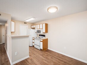 769 Milcrest Dr in Marysville, OH - Building Photo - Building Photo