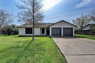 602 Apache Trail in Leander, TX - Building Photo