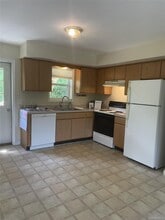 696 South St in Highland, NY - Building Photo - Building Photo