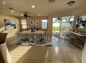 3298 Turtle Cove in West Palm Beach, FL - Foto de edificio - Building Photo