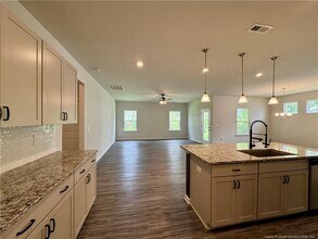 107 Altair Ln in Sanford, NC - Building Photo - Building Photo
