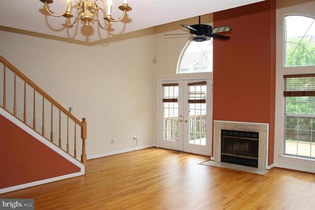 13401 Silver Moon Way in Silver Spring, MD - Building Photo - Building Photo