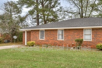 332 Old Plantation Rd in Augusta, GA - Building Photo - Building Photo