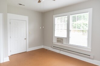 700 W Union St in Morganton, NC - Building Photo - Building Photo