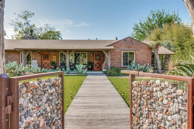 9347 Angora St in Dallas, TX - Building Photo