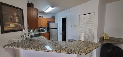 122 SW Peacock Blvd in Port St. Lucie, FL - Building Photo - Building Photo