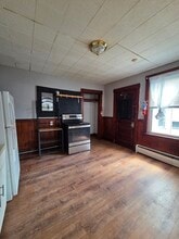 333 Oak Hill Rd in Fitchburg, MA - Building Photo - Building Photo