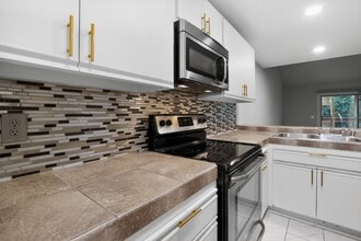 25 Tangelo in Irvine, CA - Building Photo - Building Photo