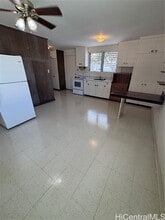 1008 Isenberg St in Honolulu, HI - Building Photo - Building Photo