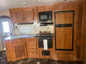 4455 County Rd 127 in Whitesboro, TX - Building Photo - Building Photo