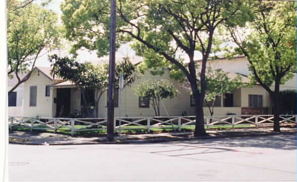 1004 Fulton St in Redwood City, CA - Foto de edificio - Building Photo