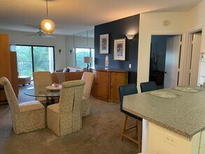 2105 Lavers Cir in Delray Beach, FL - Building Photo - Building Photo