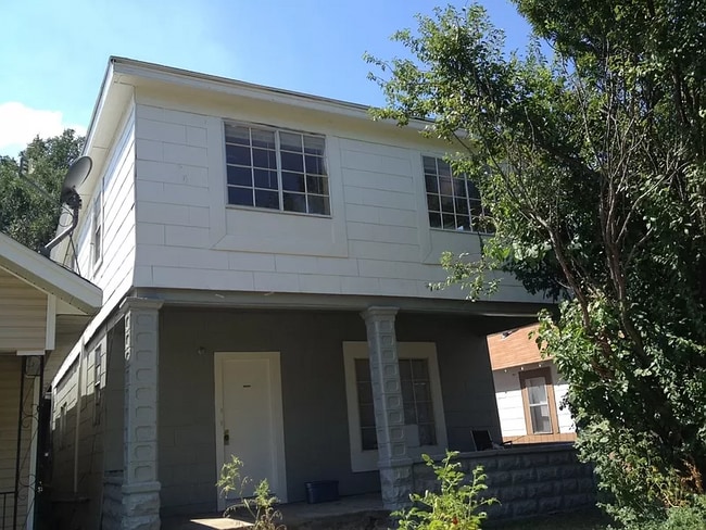 238 S Oklahoma Ave in Shawnee, OK - Building Photo - Building Photo