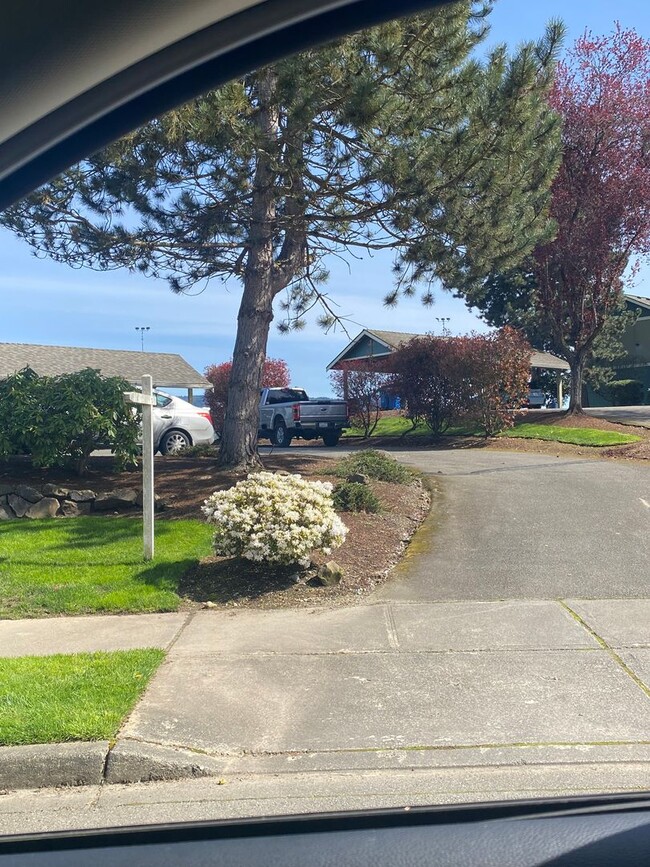 property at 16887 167th Ave SE