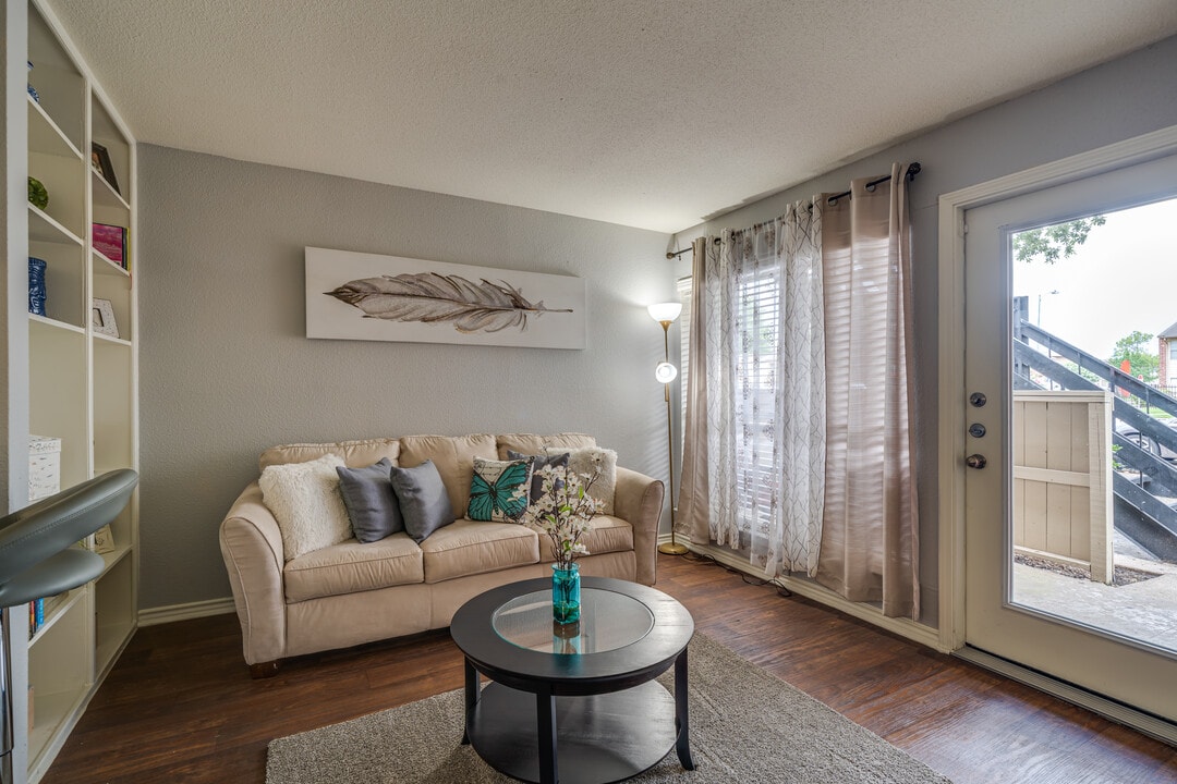 Summervale Apartments Photo