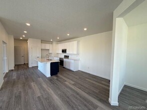 1240 S Algonquian St in Aurora, CO - Building Photo - Building Photo