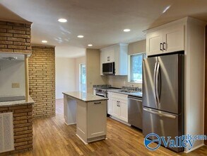 9600 Todd Mill Rd SE in Huntsville, AL - Building Photo - Building Photo