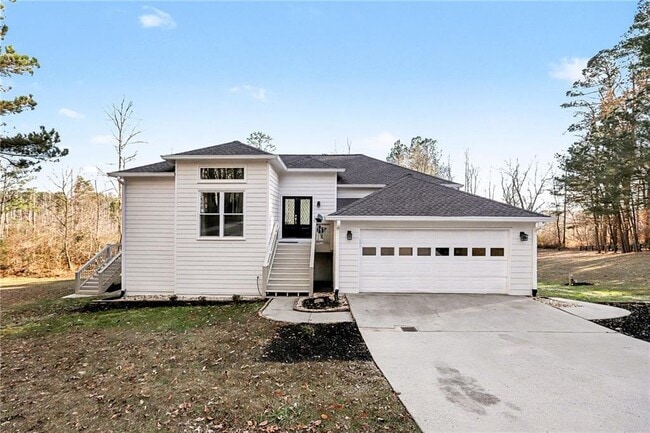 241 Nacoochee Dr in Woodstock, GA - Building Photo - Building Photo