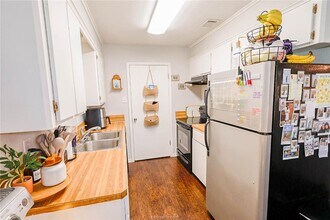 619 San Benito Ct in College Station, TX - Building Photo - Building Photo