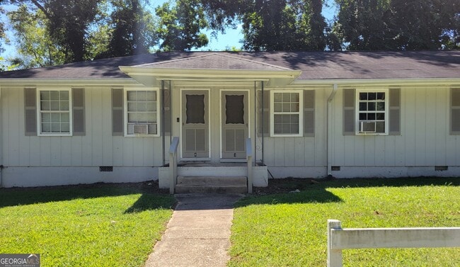 property at 307 N Broad St
