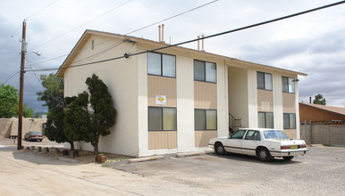 521 Georgene NE in Albuquerque, NM - Foto de edificio - Building Photo