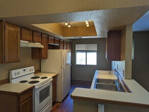 7944 E Colette Cir in Tucson, AZ - Building Photo - Building Photo