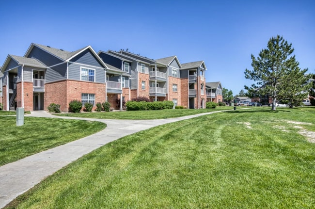 Centennial East in Englewood, CO - Building Photo - Building Photo