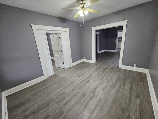 property at 3433 W 41st St