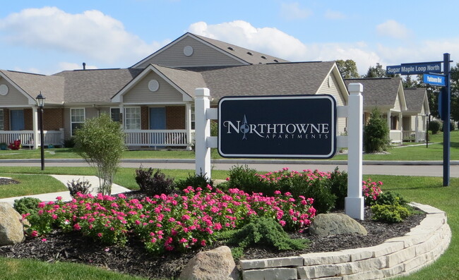 Northtowne Apartments in Huber Heights, OH - Foto de edificio - Building Photo