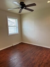274 S Beck Rd in Lindenhurst, IL - Building Photo - Building Photo