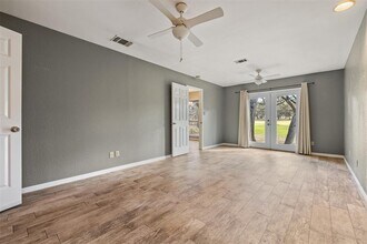 25 Woodcreek Dr in Wimberley, TX - Building Photo - Building Photo