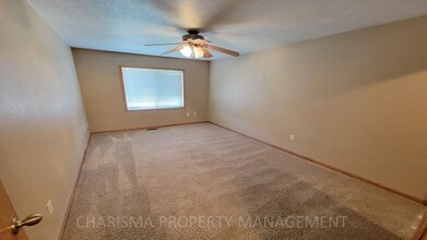 5500 W Rebecca St in Sioux Falls, SD - Building Photo - Building Photo
