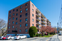 The Charles in Framingham, MA - Foto de edificio - Building Photo