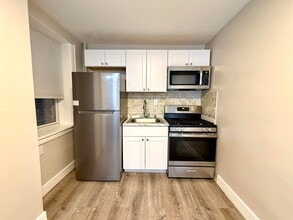 8610 John F. Kennedy Blvd, Unit 1 in North Bergen, NJ - Foto de edificio - Building Photo